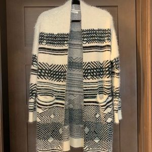 Maurice’s Long Open Boho Sweater sz Medium